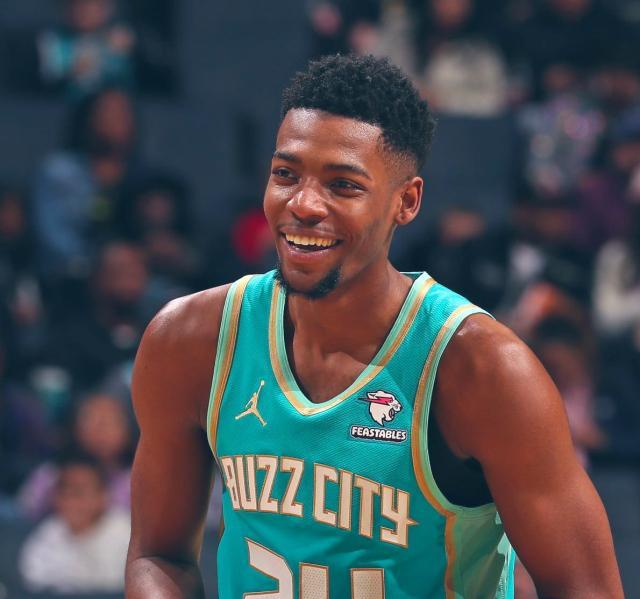 官方平台-谁是水货？榜眼米勒背靠背轰30+ 本届新秀第一人！