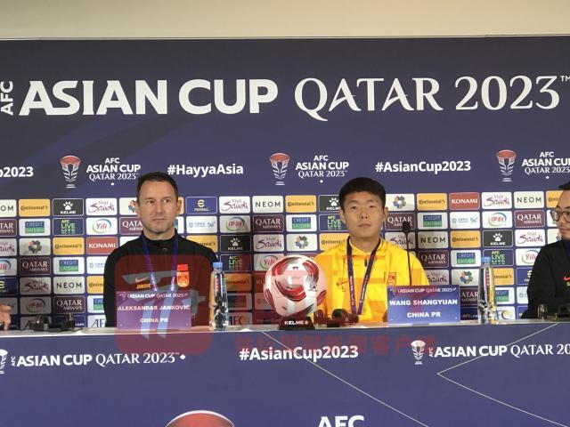 官方平台-扬科维奇：球队已经做好准备 拿下比赛不考虑别人